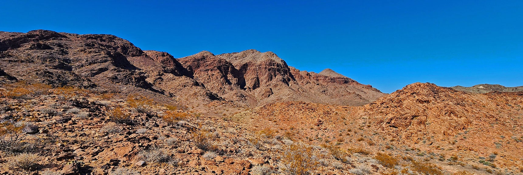 black-canyon-overlook-loop-nevada-02-06-2025-028 Begin Traversing Base of Overlook Cliffs Back Toward Peak 2420 | Black Canyon Overlook Loop | Lake Mead NRA, Nevada