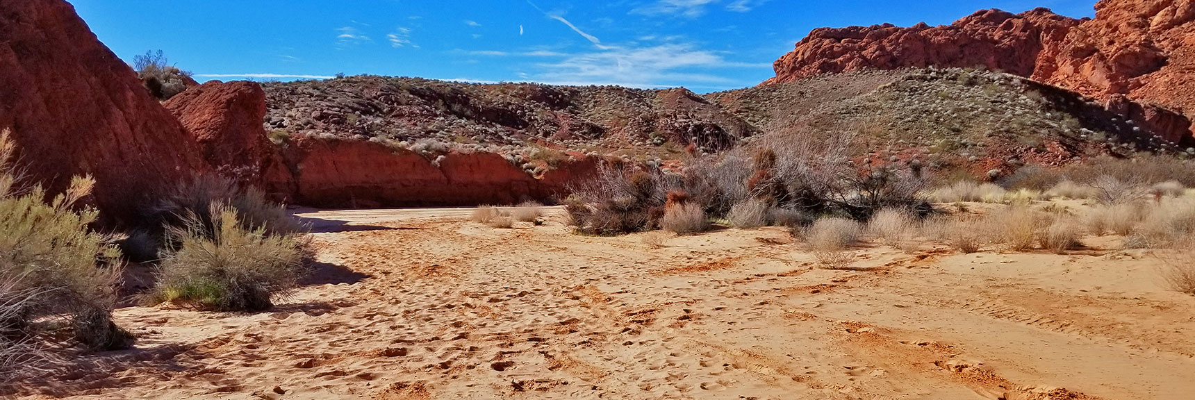 Heading Toward Fire Canyon on Natural Arches Trail, Valley of Fire State Park, Nevada