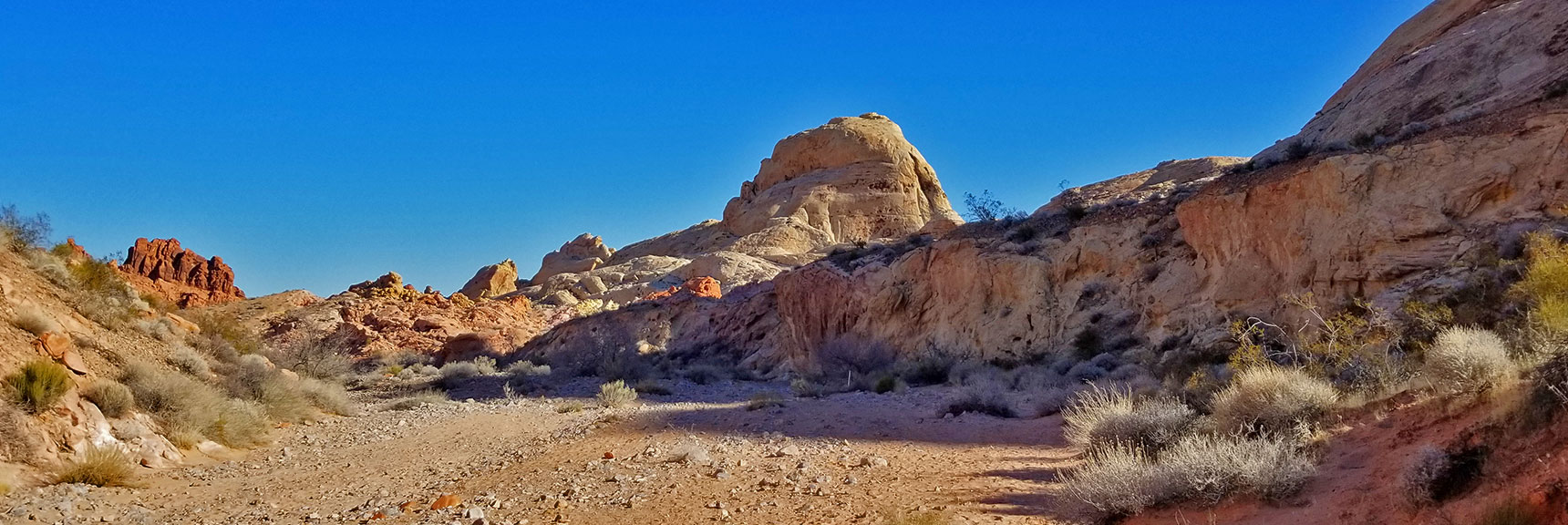 First Good View of White Domes Heading North on Prospect Trail in Valley of Fire State Park, Nevada