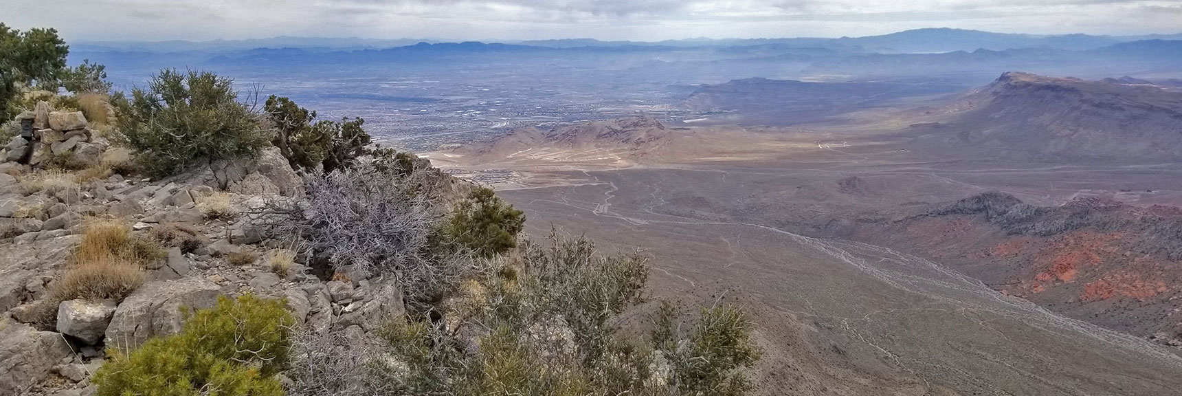 Damsel Peak Summit in Calico Basin, Nevada 009
