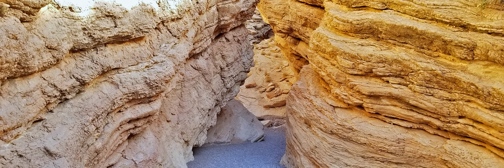 First View of This Amazing Slot Canyon Sculpted by Water | Anniversary Narrows | Muddy Mountains Wilderness, Nevada