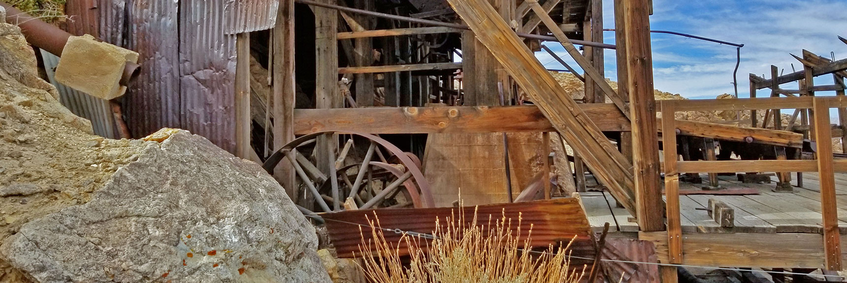 Water Wheel Machinery for Pulverizing Raw Oar to Extract Gold? | Skidoo Stamp Mill, Panamint Mountains, Death Valley National Park, CA