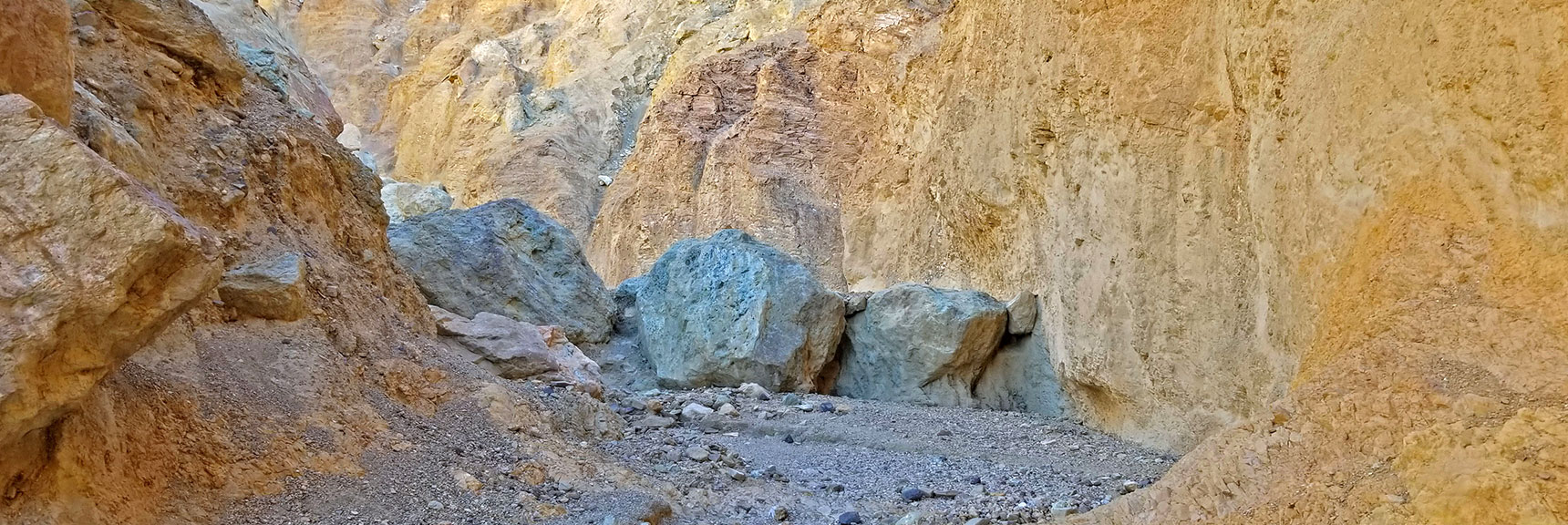 Huge Boulders to Navigate in 2nd Dip Canyon | Artists Drive Hidden Canyon Hikes | Death Valley National Park, California