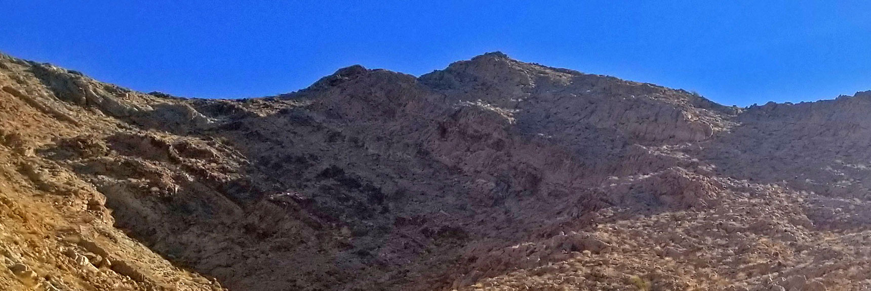 Continue up Cairn Wash or Take More Gradual Slopes to Left or Right? Will Return to Right Slope. | Sunrise Mountain, Las Vegas, Nevada