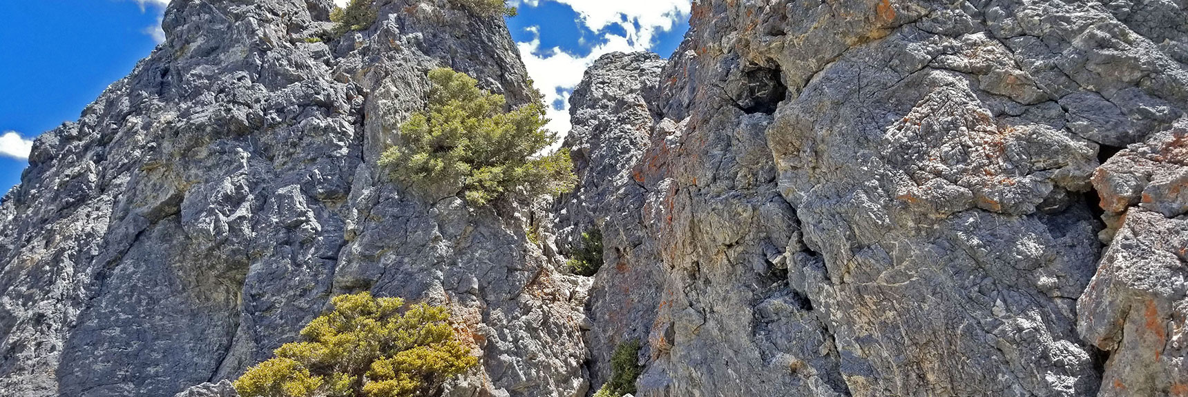 First Class 3 Summit Approach on SW Side of Black Rock Sister | Black Rock Sister | Mt Charleston Wilderness | Lee Canyon | Spring Mountains, Nevada