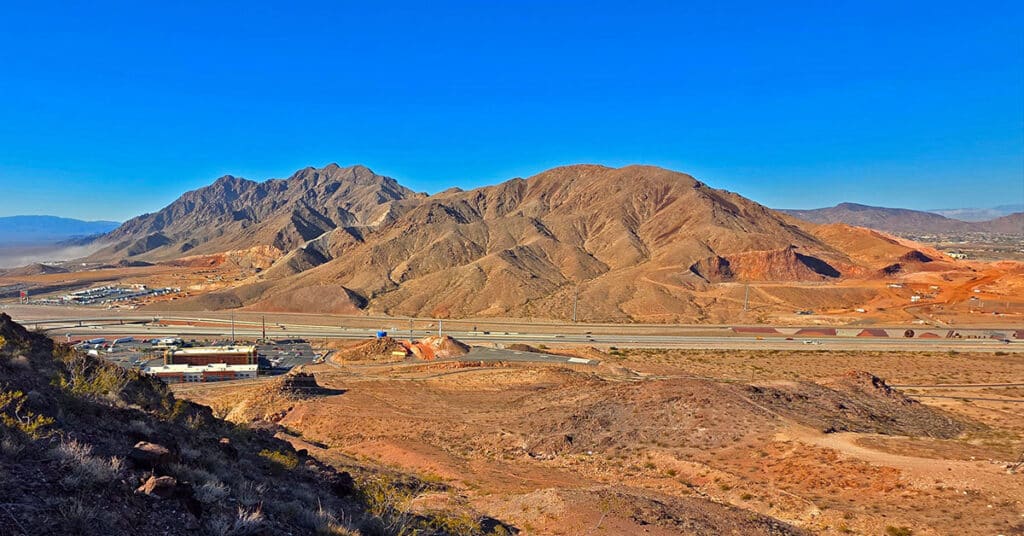 Railroad Mountains Overview | Lake Mead National Recreation Area, Nevada