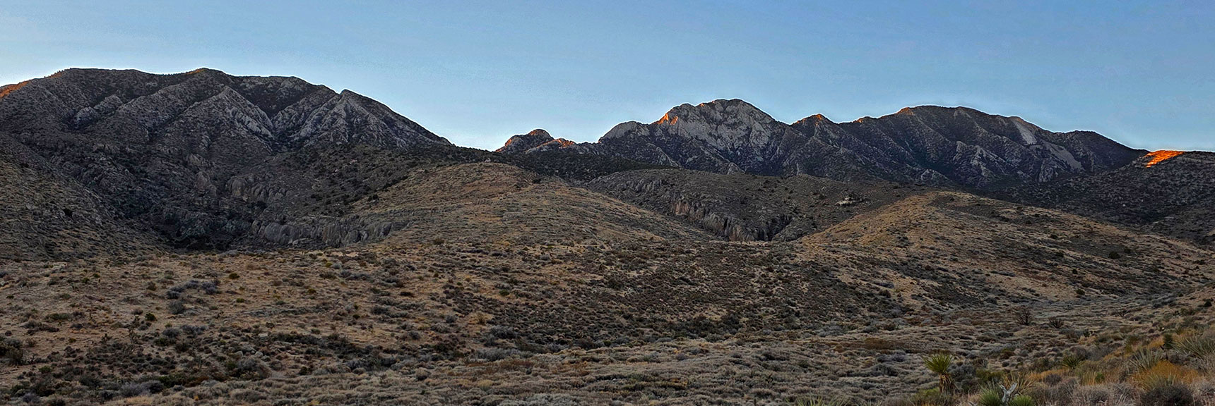Eastern La Madre Ridgeline with High Peaks | North Ridge Loop | La Madre Mountains Wilderness, Nevada
