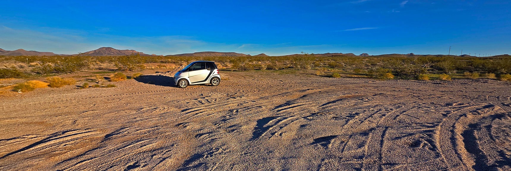First Target Highpoint: Lonesome Wash Overlook Mesa Behind "the Beast" | Mohave Overlook | Eldorado Wilderness, Nevada