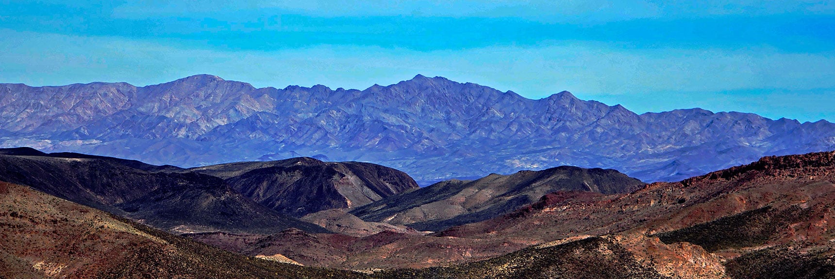 Zooming in on AZ Mt Wilson | Mohave Overlook | Eldorado Wilderness, Nevada