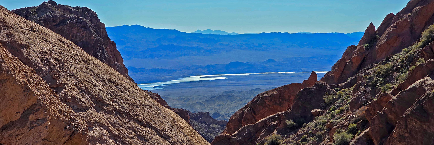 A Stretch of the Colorado River Comes into View. | Murl Emery Arch | Eldorado Wilderness, Nevada