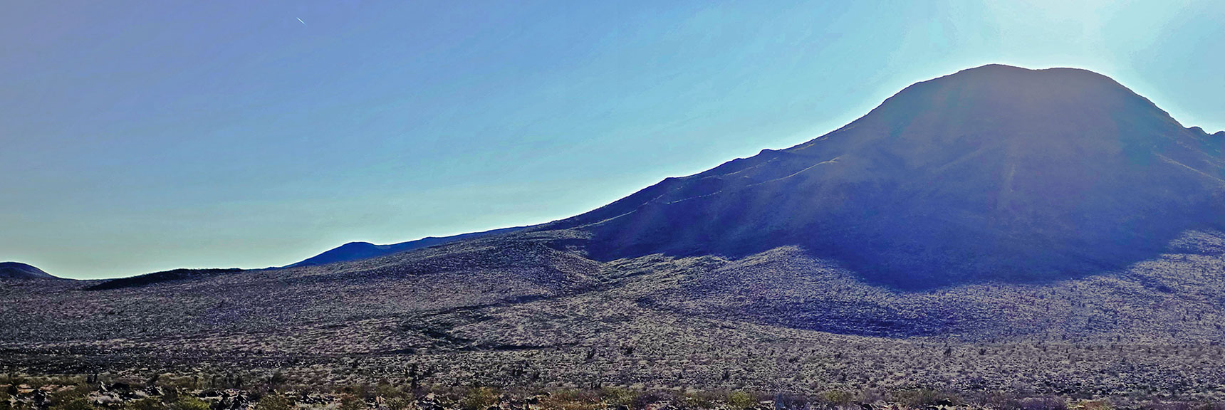 Ascend Left (North) Slope. Summit Looks 800ft Down on Mohave Overlook | Pilot Cone | Pilot Mesa | Peeper Benchmark | Eldorado Wilderness, Nevada