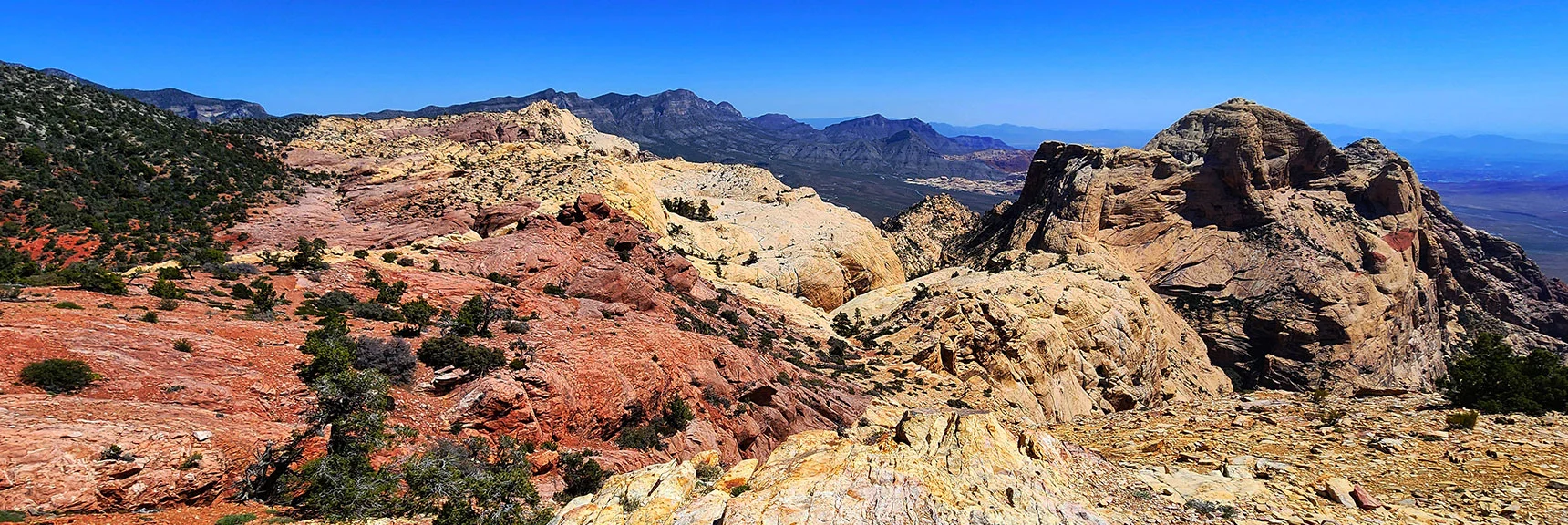 Descending the Ridge Between Upper Crest Ridgeline and Bridge Mt. | Bridge Mountain | Rainbow Mountain Wilderness, Nevada