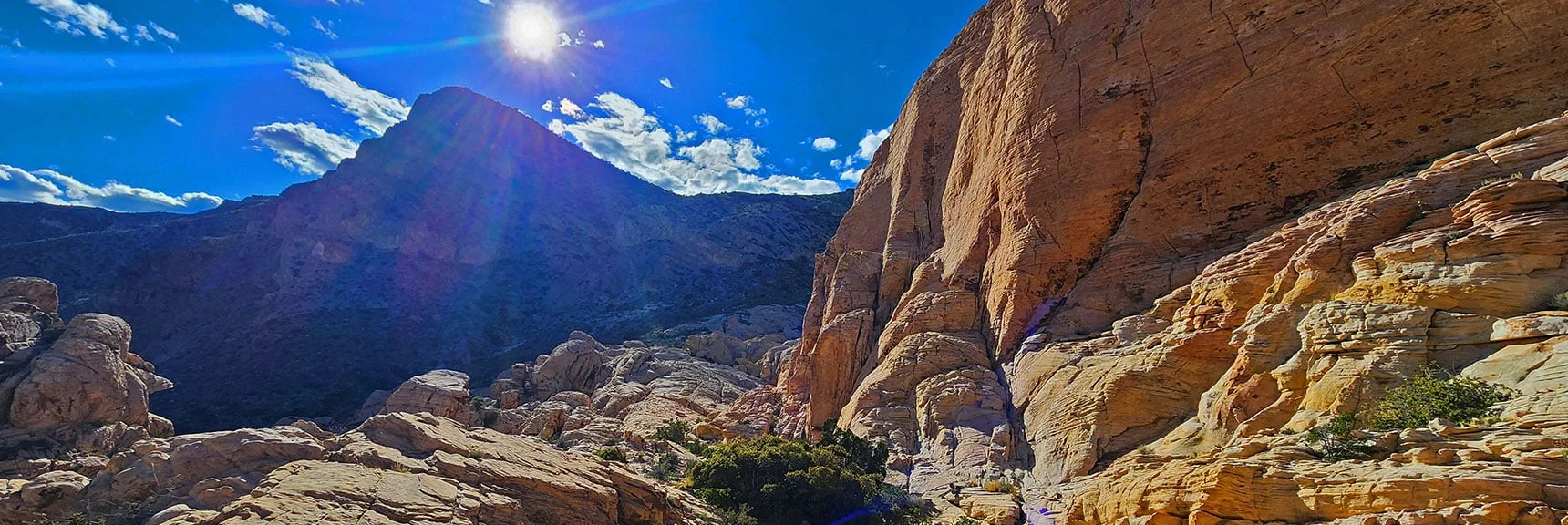 Round This Sandstone Hill, Turn Right, Then Descend to Brownstone Basin | Gateway Canyon, Gray Cap Ridge, Brownstone Basin | Calico & Brownstone Basins, Nevada