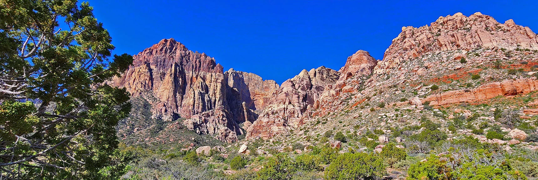 Head Toward Pine Creek Canyon South Fork to Right of Rainbow Mt. | Rainbow Mt via Pine Creek & Oak Creek Canyons, Nevada
