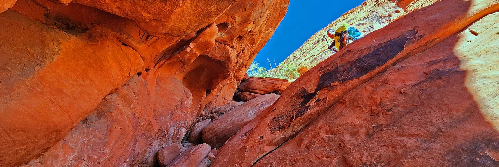 Emerge from Rabbit Hole to Top a Class 3 Rock Scramble | Calico Tanks from Guardian Angel Pass | Red Rock Canyon NCA, Nevada