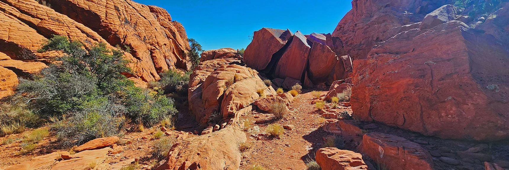 Passing Through a Beautiful, Restful Channel | Calico Tanks from Guardian Angel Pass | Red Rock Canyon NCA, Nevada