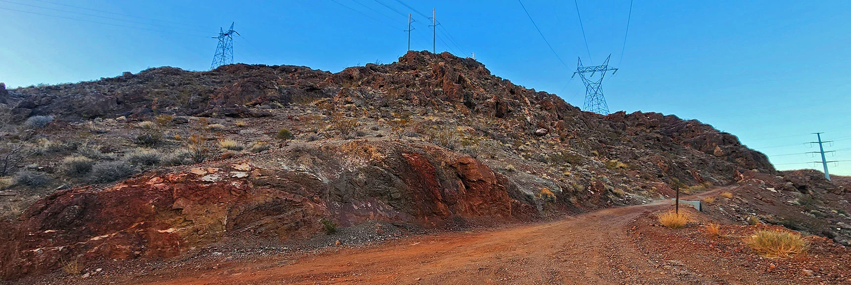 Keep Right as Goldstrike Parallel Road Becomes Goldstrike Pass Road | Black Canyon Overlook Loop | Lake Mead NRA, Nevada