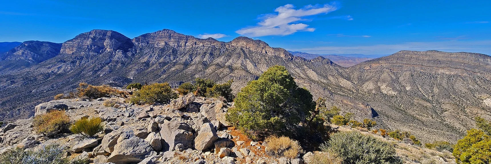Summit View to East La Madre Ridgeline | Damsel Peak End-To-End | Brownstone Basin, Nevada