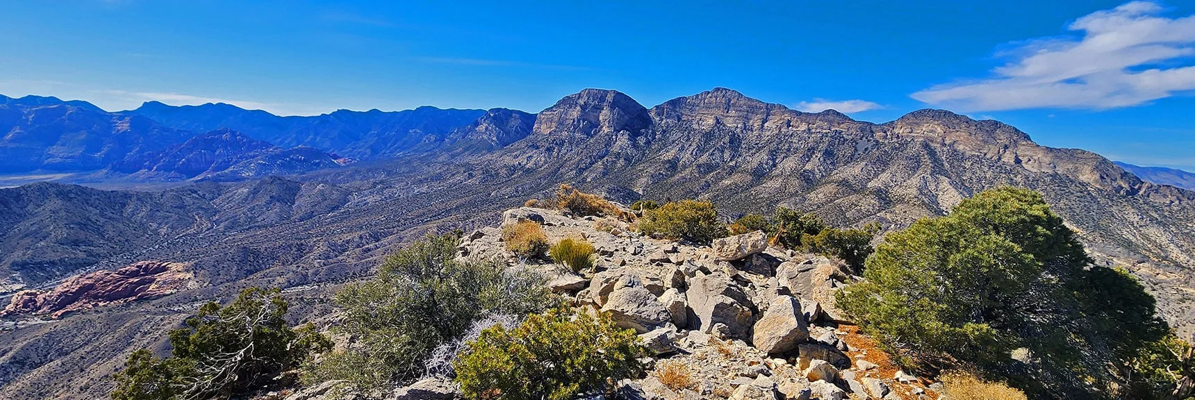 La Madre Ridgeline Toward Rainbow Mts. (left) & Wilson Ridgeline | Damsel Peak End-To-End | Brownstone Basin, Nevada
