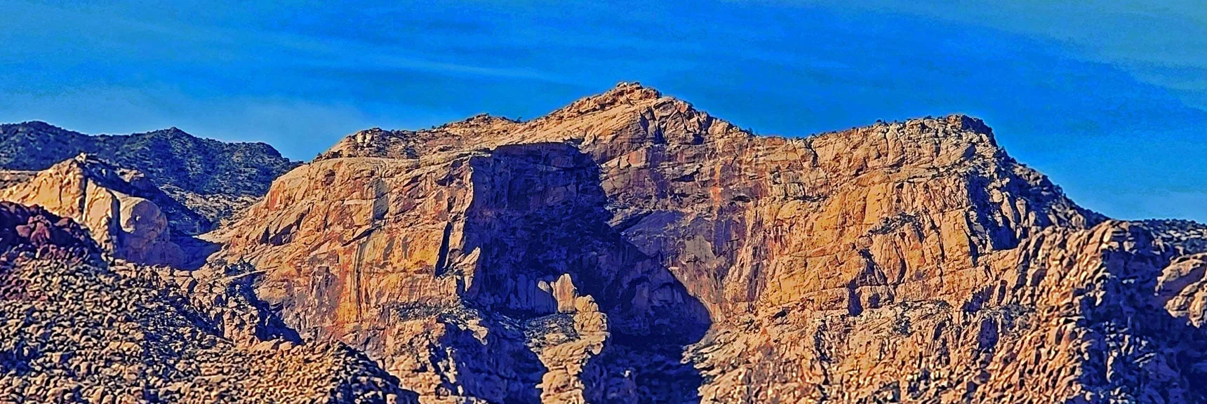 Larger View of Buffalo Wall | Grand Staircase | Calico Basin, Nevada